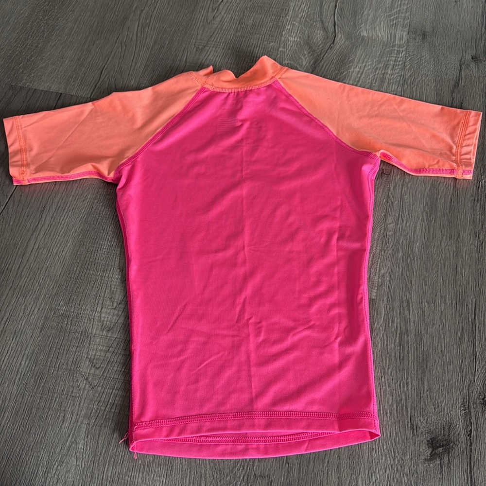 Girls Rip Curl Rashguard - Picture 4 of 4